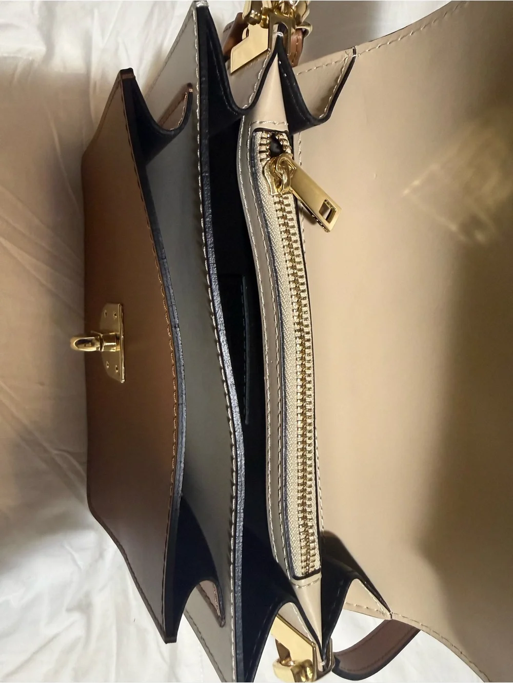 ISADORA crossbody genuine leather Made in Italy.